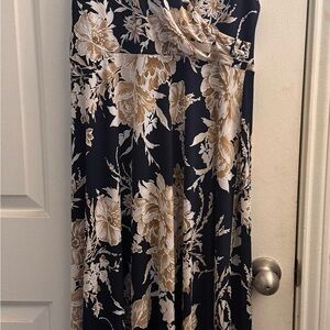Studio One Floral Maxi Dress